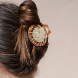 MINI SUNSET SEASHELL CLAW HAIR CLIP