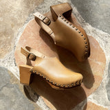 THE HIGH NATURAL VACCHETA CLOG